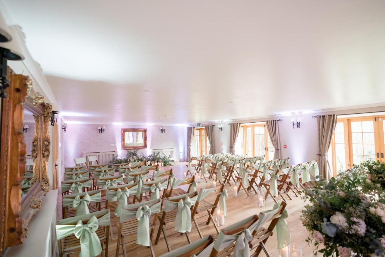 Tottington Manor Hotel Henfield Екстер'єр фото