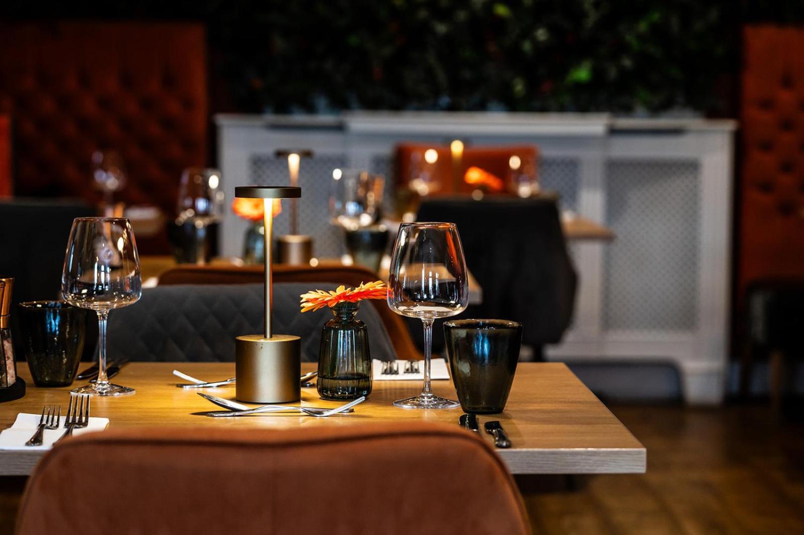 Tottington Manor Hotel Henfield Екстер'єр фото