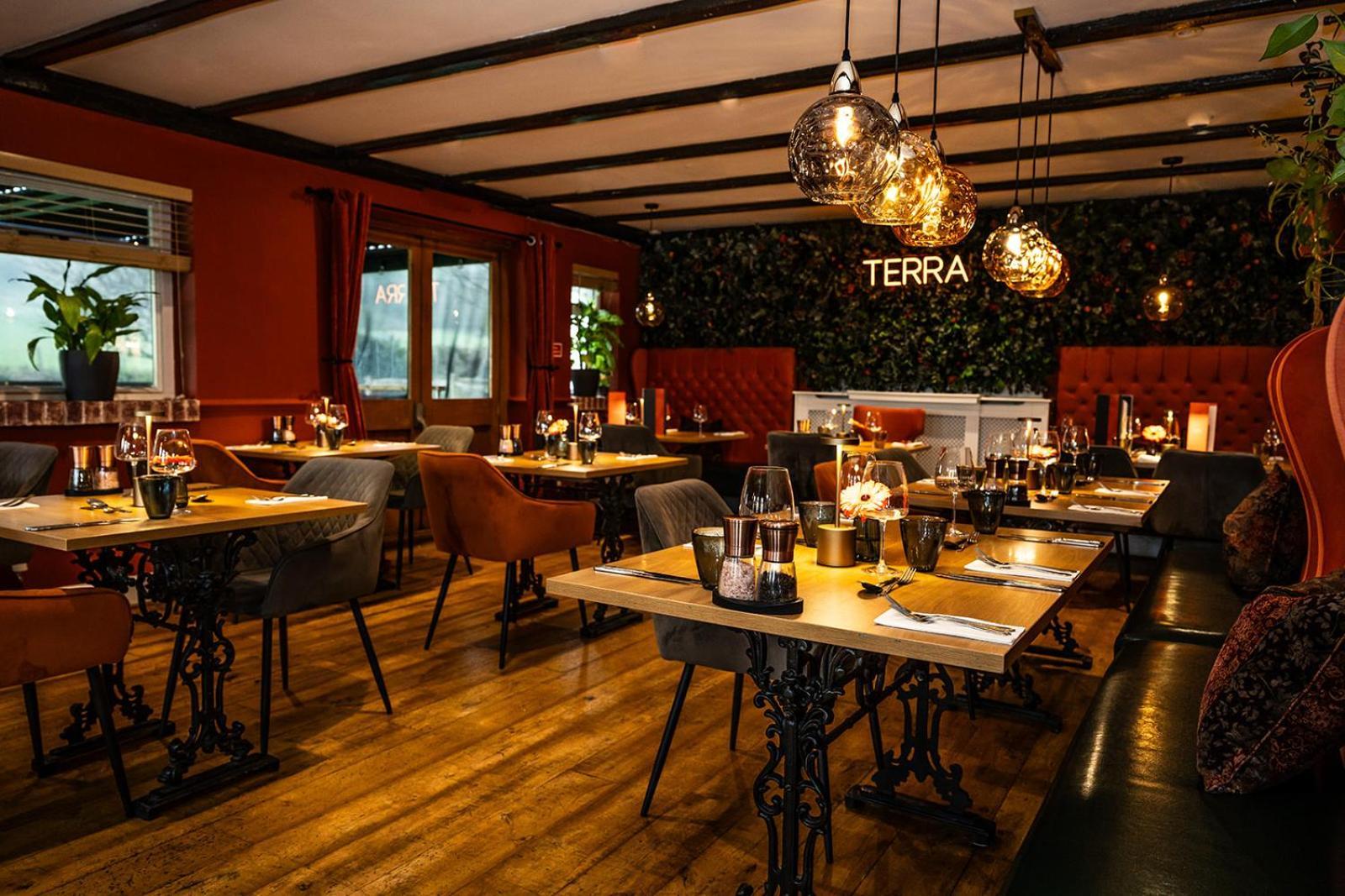 Tottington Manor Hotel Henfield Екстер'єр фото