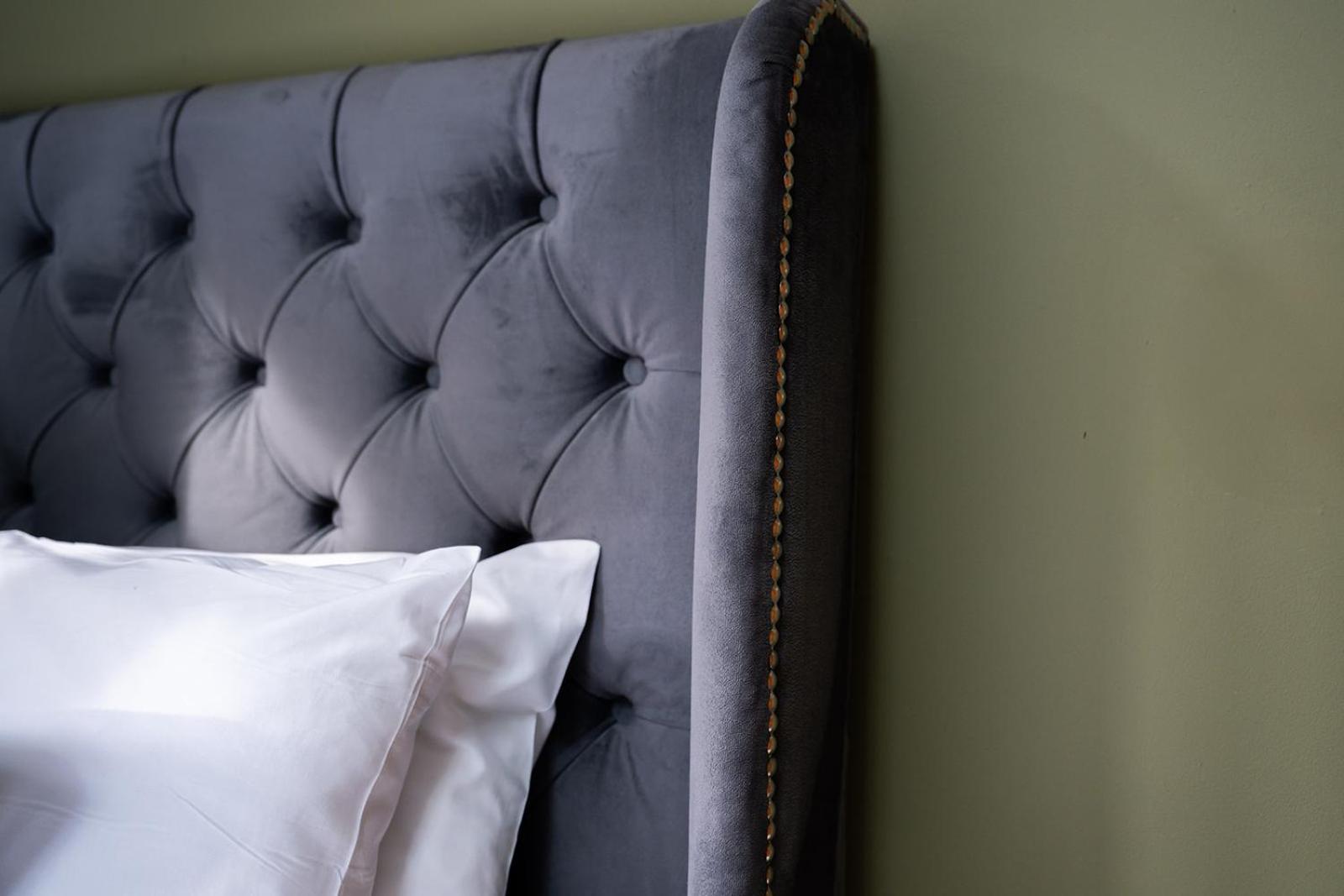 Tottington Manor Hotel Henfield Екстер'єр фото