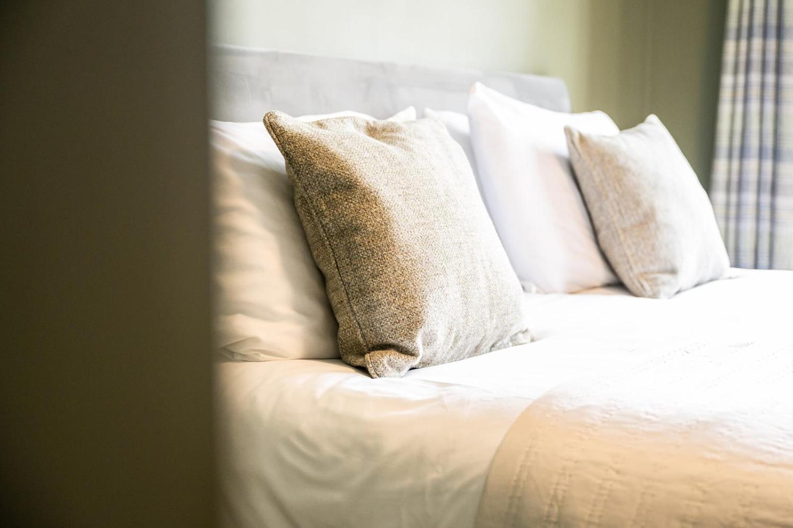 Tottington Manor Hotel Henfield Екстер'єр фото